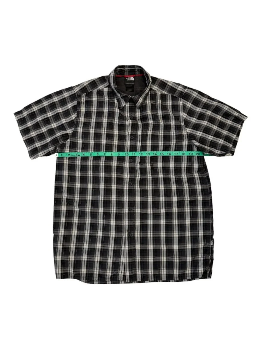 The North Face Horizon Short Sleeve Plaid Button-Up Shirt Men's Med Black/Gray